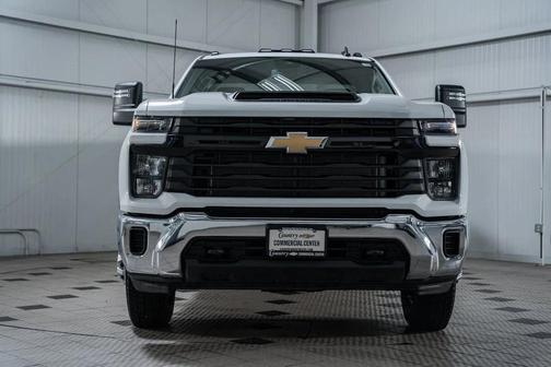 Summit White 2025 Chevrolet Silverado 3500 WT