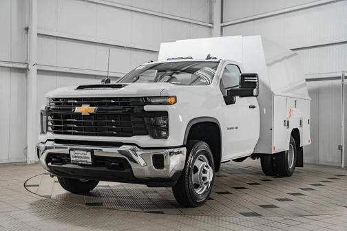 2025 Chevrolet Silverado 3500 WT