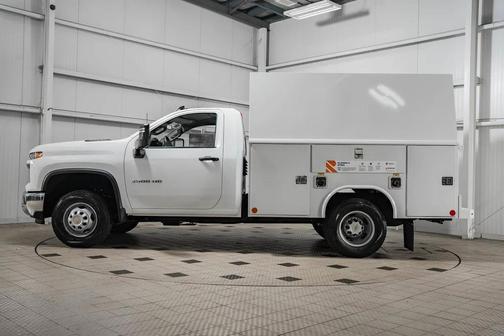 2025 Chevrolet Silverado 3500 WT