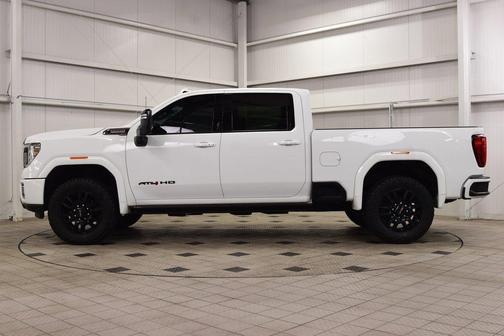 2021 GMC Sierra 2500 AT4