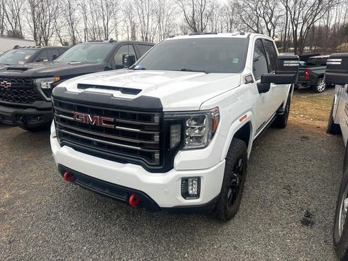 2021 GMC Sierra 2500 AT4