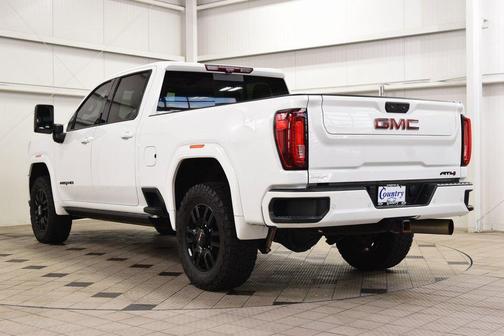 2021 GMC Sierra 2500 AT4