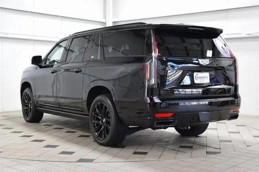 2022 Cadillac Escalade ESV Sport