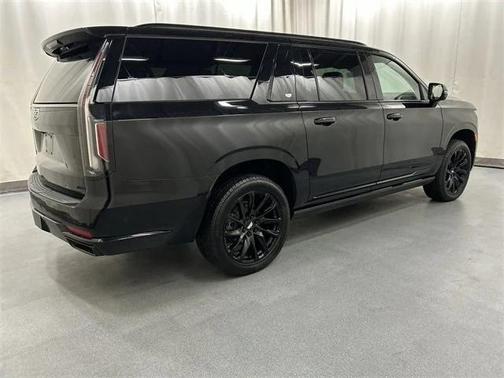 2022 Cadillac Escalade ESV Sport