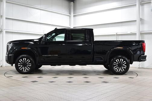 Onyx Black 2024 GMC Sierra 2500 Denali Ultimate