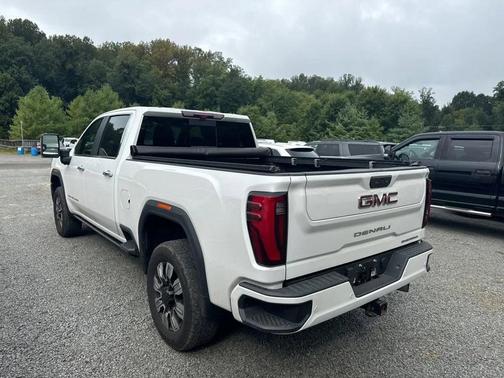 2024 GMC Sierra 2500 Denali