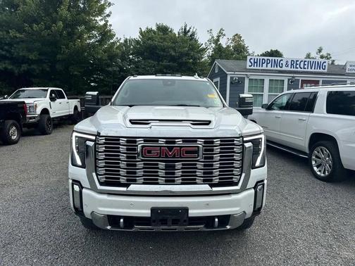 2024 GMC Sierra 2500 Denali