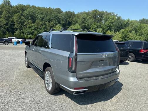 2023 Cadillac Escalade ESV Premium Luxury