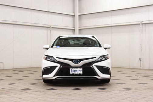 Wind Chill Pearl 2024 Toyota Camry Hybrid SE