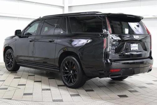 2024 Cadillac Escalade ESV Sport Platinum