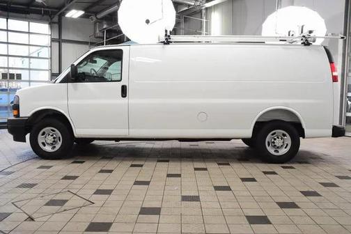 2025 Chevrolet Express 2500 RWD 2500 Extended Wheelbase WT