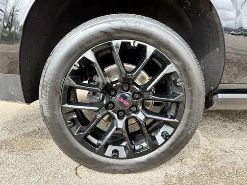 Onyx Black 2023 GMC Yukon XL Denali