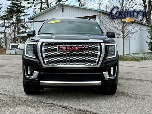 Onyx Black 2023 GMC Yukon XL Denali