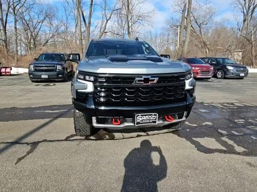 2024 Chevrolet Silverado 1500 ZR2