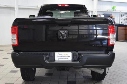 2024 RAM 3500 Tradesman Regular Cab 4x4 8' Box