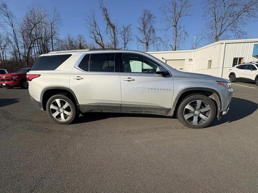2018 Chevrolet Traverse LT Leather