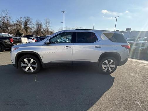 2018 Chevrolet Traverse LT Leather
