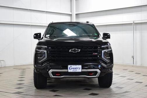 2025 Chevrolet Suburban 4WD Z71