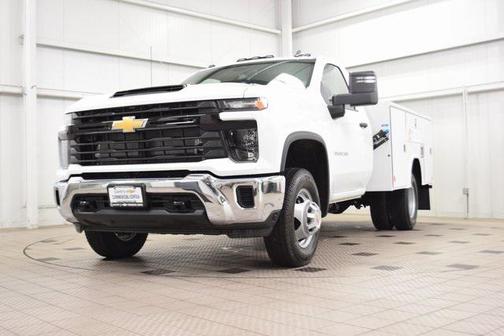 2025 Chevrolet Silverado 3500 WT