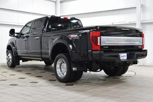 2022 Ford F-450 Platinum