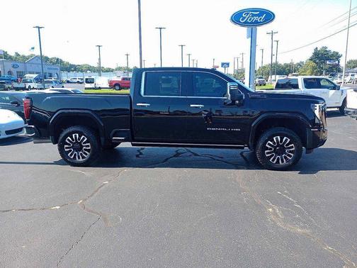 2024 GMC Sierra 3500 Denali