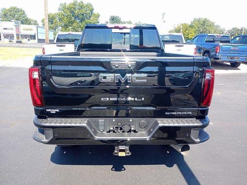 2024 GMC Sierra 3500 Denali