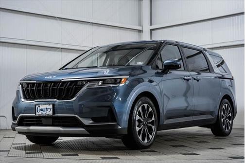2024 Kia Carnival EX