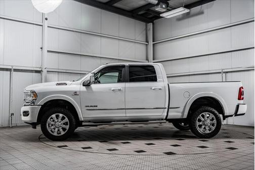 2023 RAM 2500 Limited Crew Cab 4x4 6'4' Box