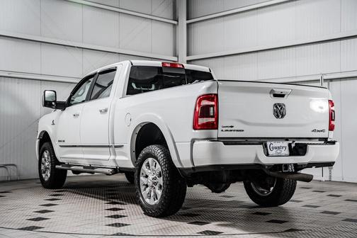 2023 RAM 2500 Limited Crew Cab 4x4 6'4' Box