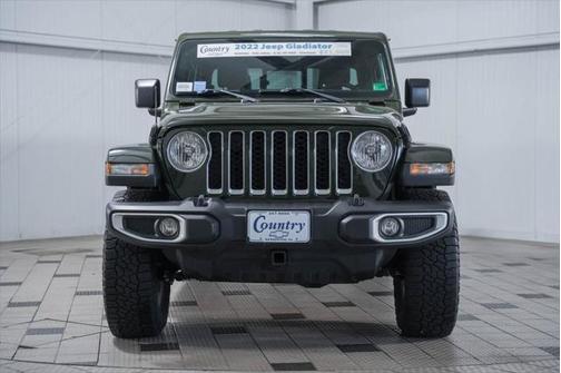 2022 Jeep Gladiator Overland
