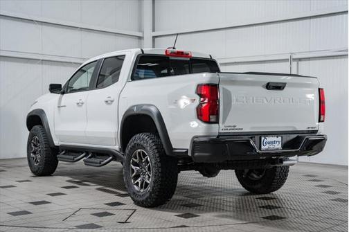 2025 Chevrolet Colorado ZR2
