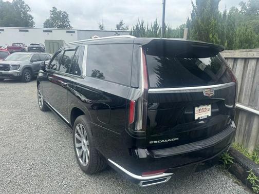 2022 Cadillac Escalade ESV Premium Luxury Platinum