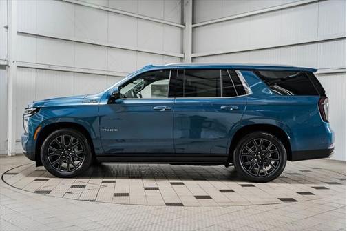 2025 Chevrolet Tahoe 4WD High Country