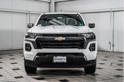 2025 Chevrolet Colorado LT