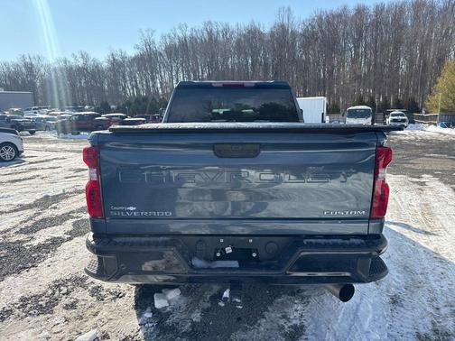 2025 Chevrolet Silverado 2500 Custom