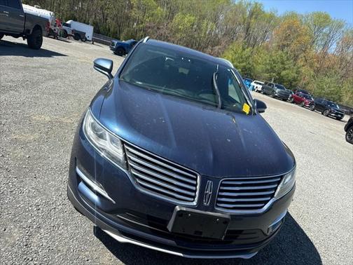 2015 Lincoln MKC Base
