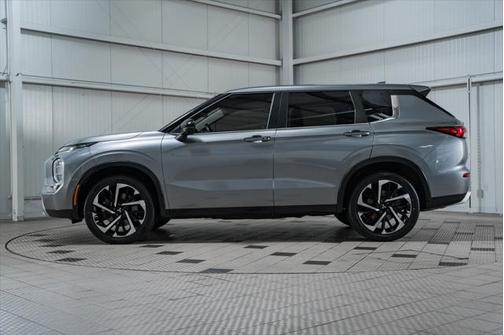 2022 Mitsubishi Outlander SE 2.5 2WD