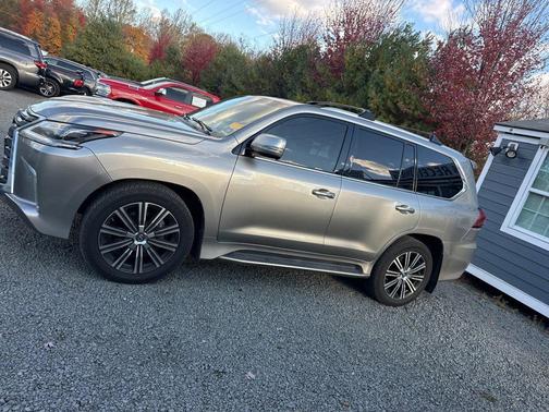 2018 Lexus LX 570 Base