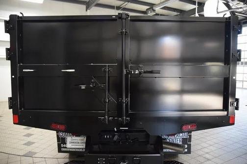 2025 Chevrolet Silverado 3500 WT