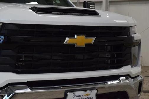 2025 Chevrolet Silverado 3500 WT