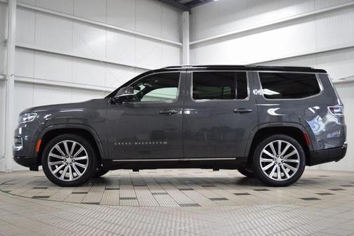 2022 Jeep Grand Wagoneer Series II 4x4