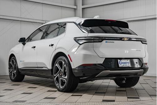 2025 Chevrolet Equinox EV LT