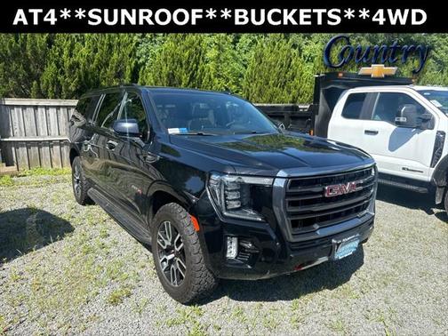 2022 GMC Yukon XL 4WD AT4