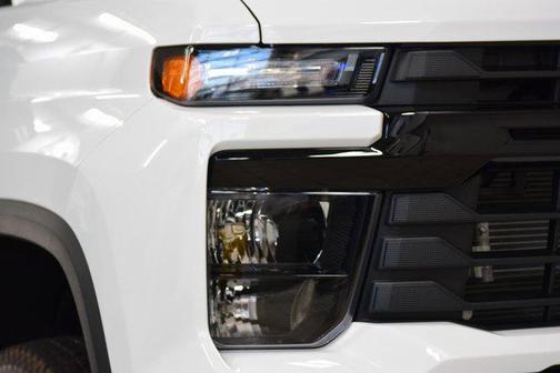 2025 Chevrolet Silverado 3500 WT