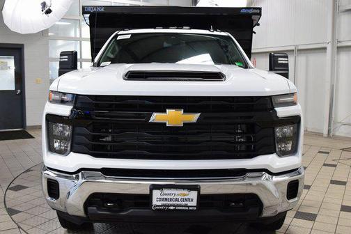 2025 Chevrolet Silverado 3500 WT