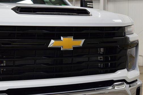 2025 Chevrolet Silverado 3500 WT