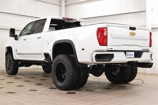 2026 Chevrolet Silverado 3500 High Country