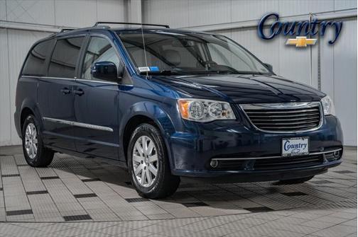 2014 Chrysler Town & Country Touring