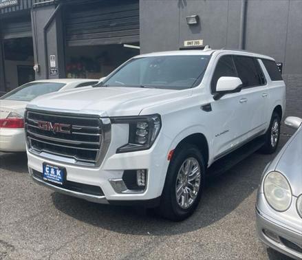 2023 GMC Yukon XL SLT