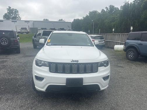 Bright White Clearcoat 2020 Jeep Grand Cherokee Altitude